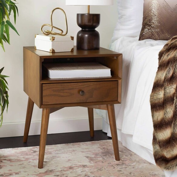 SCULLY NIGHTSTAND W/ USB