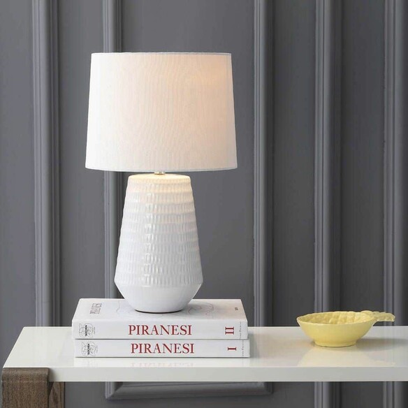 STARK TABLE LAMP